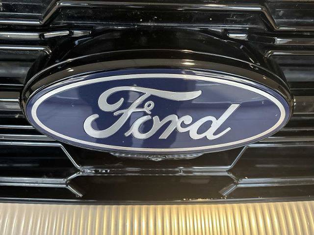 Certified 2025 Ford Expedition Platinum w/ Driver's Package AWD/4WD image 31