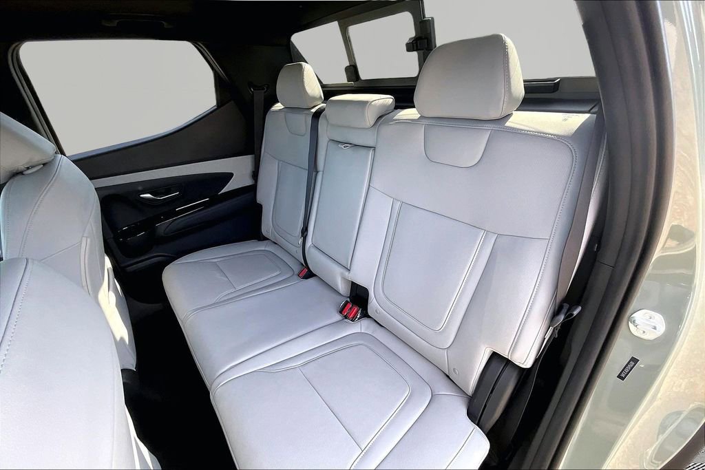Used 2025 Hyundai Santa Cruz SEL FWD image 27