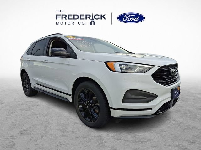 Certified 2022 Ford Edge SE w/ Black Appearance Package AWD/4WD image 3