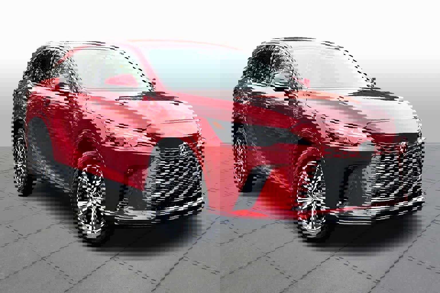 Used 2024 Lexus RX 350 FWD image 2