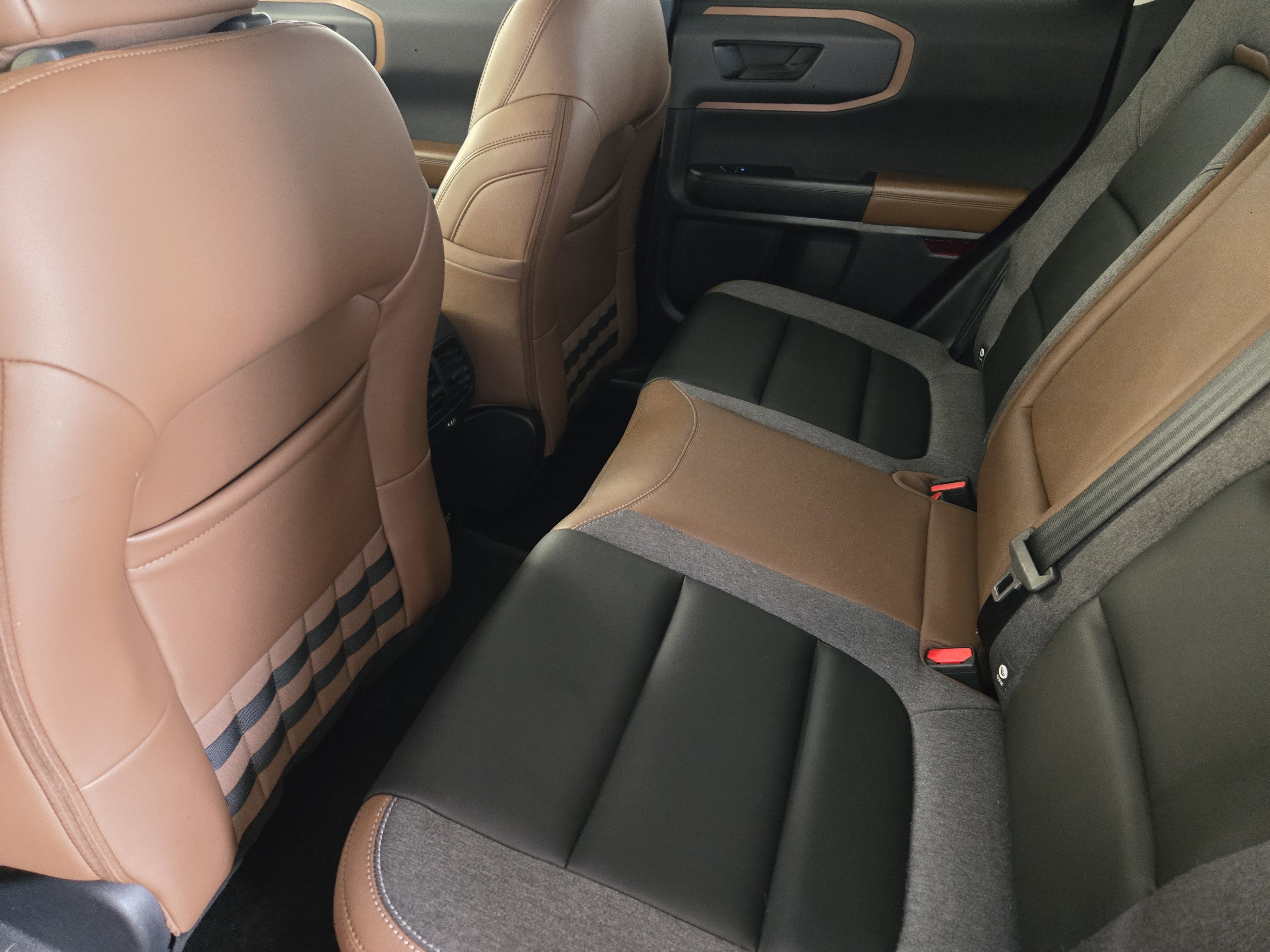 Certified 2024 Ford Bronco Sport Outer Banks AWD/4WD image 29