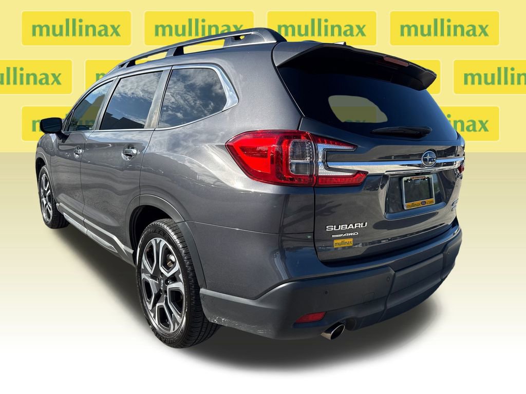 Used 2023 Subaru Ascent Touring image 10