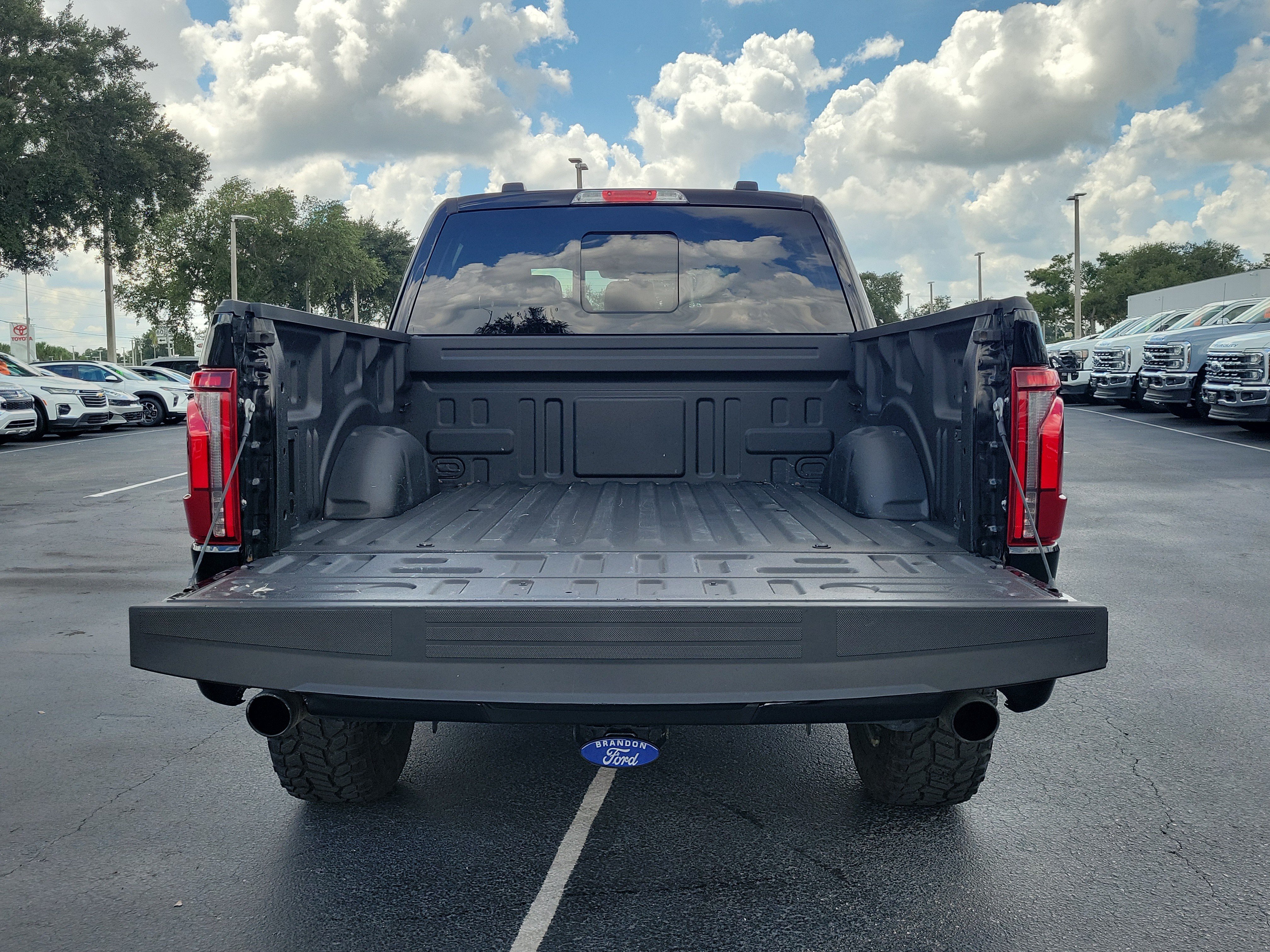 Certified 2025 Ford F150 Lariat w/ Equipment Group 501A Mid AWD/4WD image 9