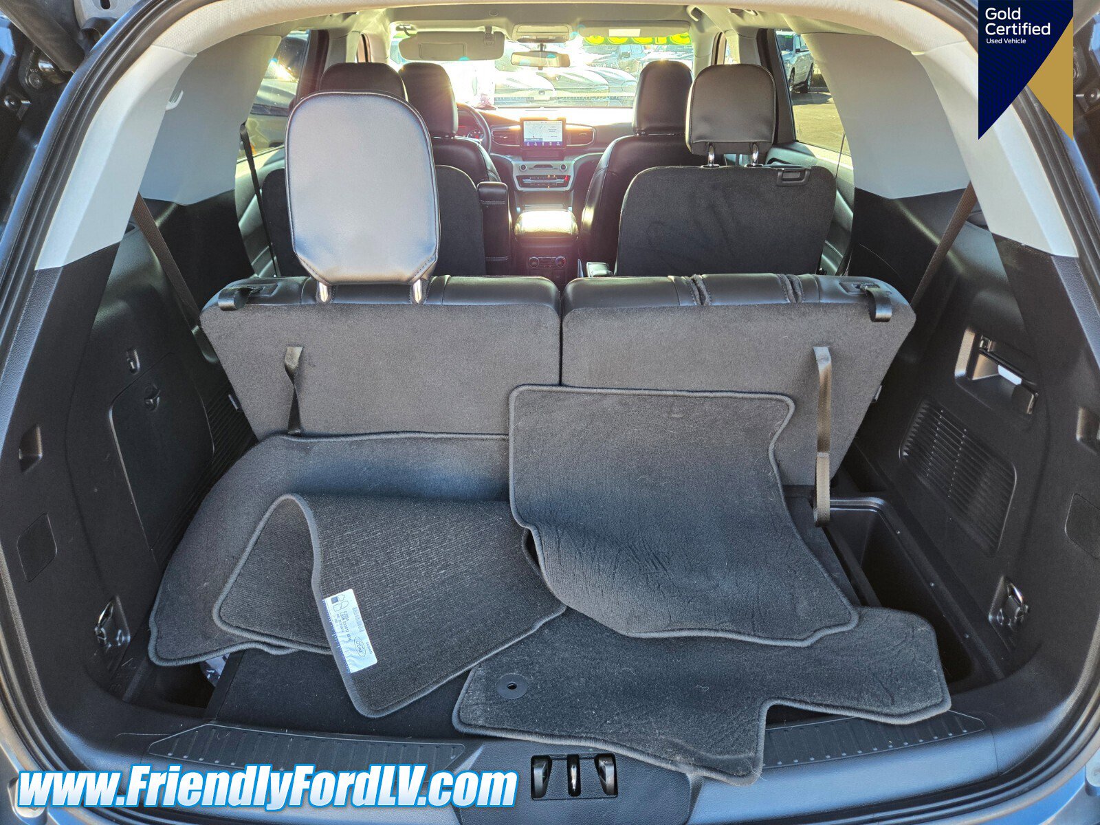 Certified 2022 Ford Explorer XLT w/ Equipment Group 202A image 12