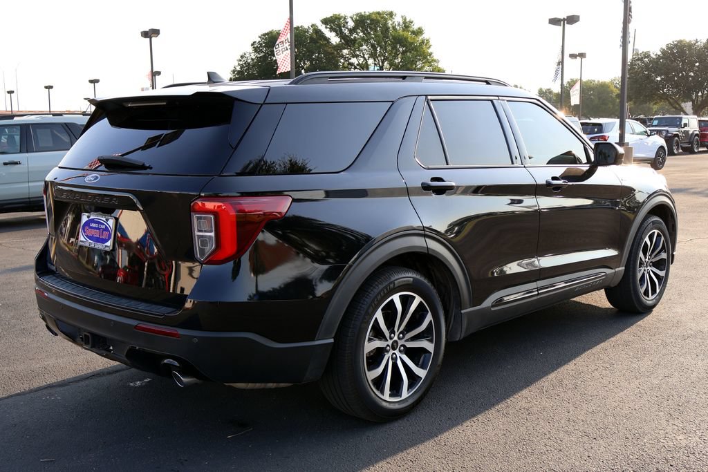 Certified 2022 Ford Explorer ST-Line w/ Class IV Trailer Tow Package RWD image 17