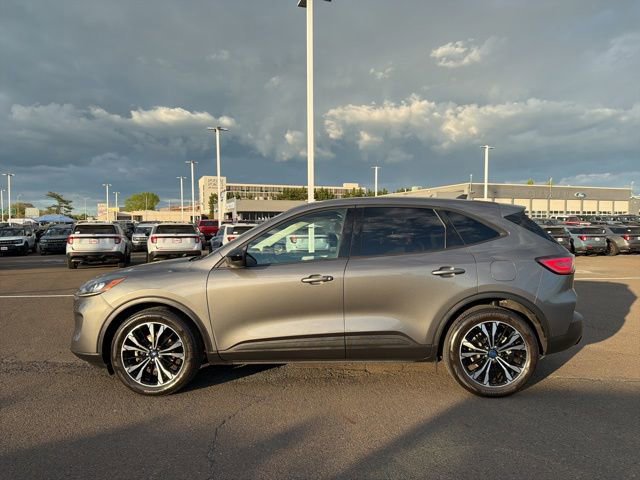 Certified 2022 Ford Escape SE w/ SE Sport Appearance Package image 2
