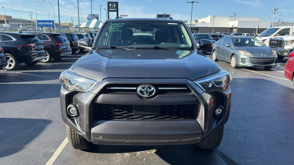 Used 2023 Toyota 4Runner SR5 AWD/4WD image 3