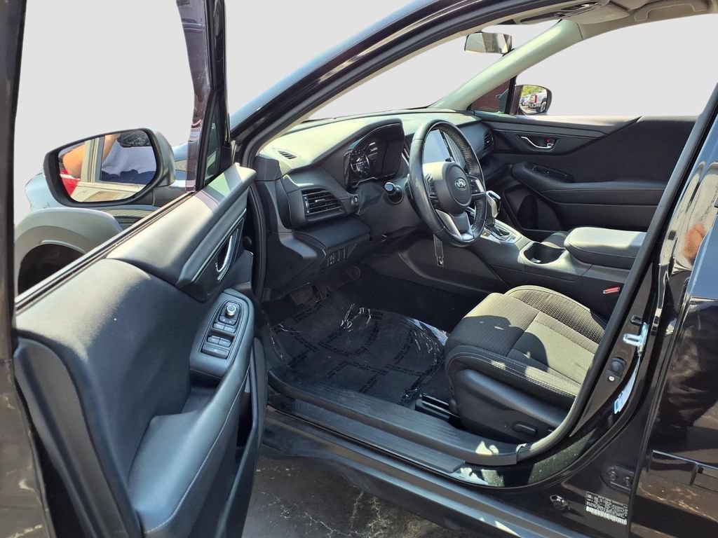 Used 2023 Subaru Outback Premium AWD/4WD image 24
