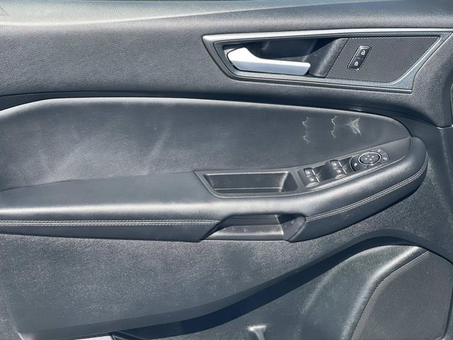 Certified 2024 Ford Edge SE w/ Black Appearance Package image 20