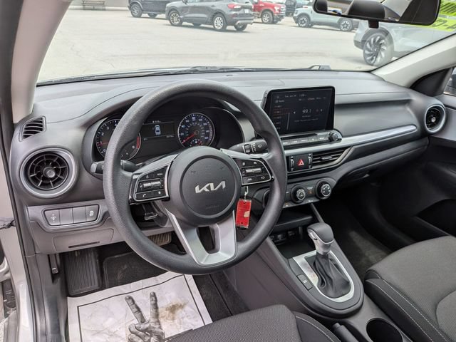 Used 2023 Kia Forte LXS FWD image 8