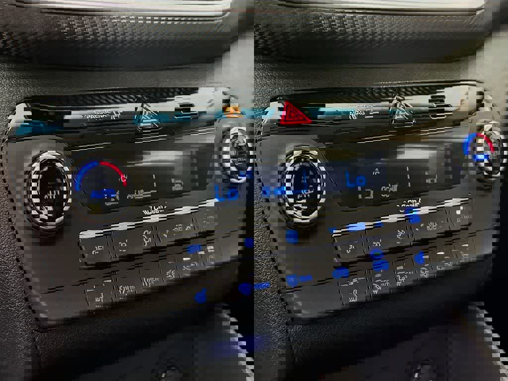 Used 2020 Hyundai Tucson SEL w/ Winter Weather Package image 21