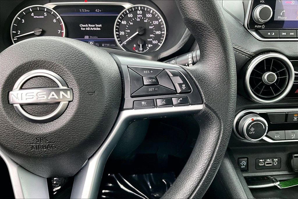 Used 2024 Nissan Sentra SV FWD image 18