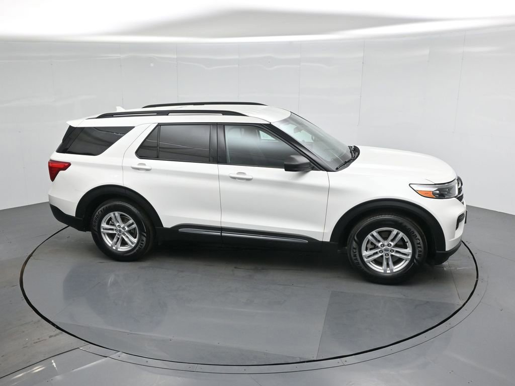 Certified 2022 Ford Explorer XLT image 10