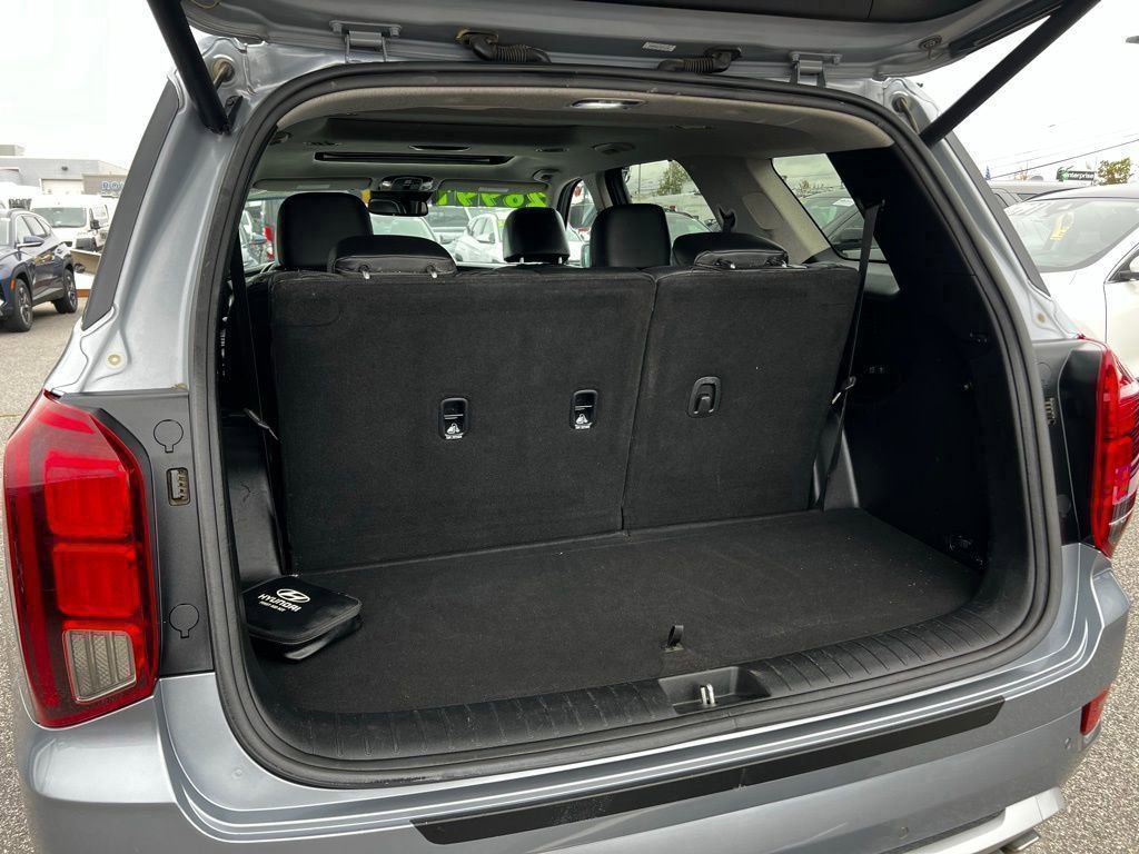 Used 2021 Hyundai Palisade Limited image 24