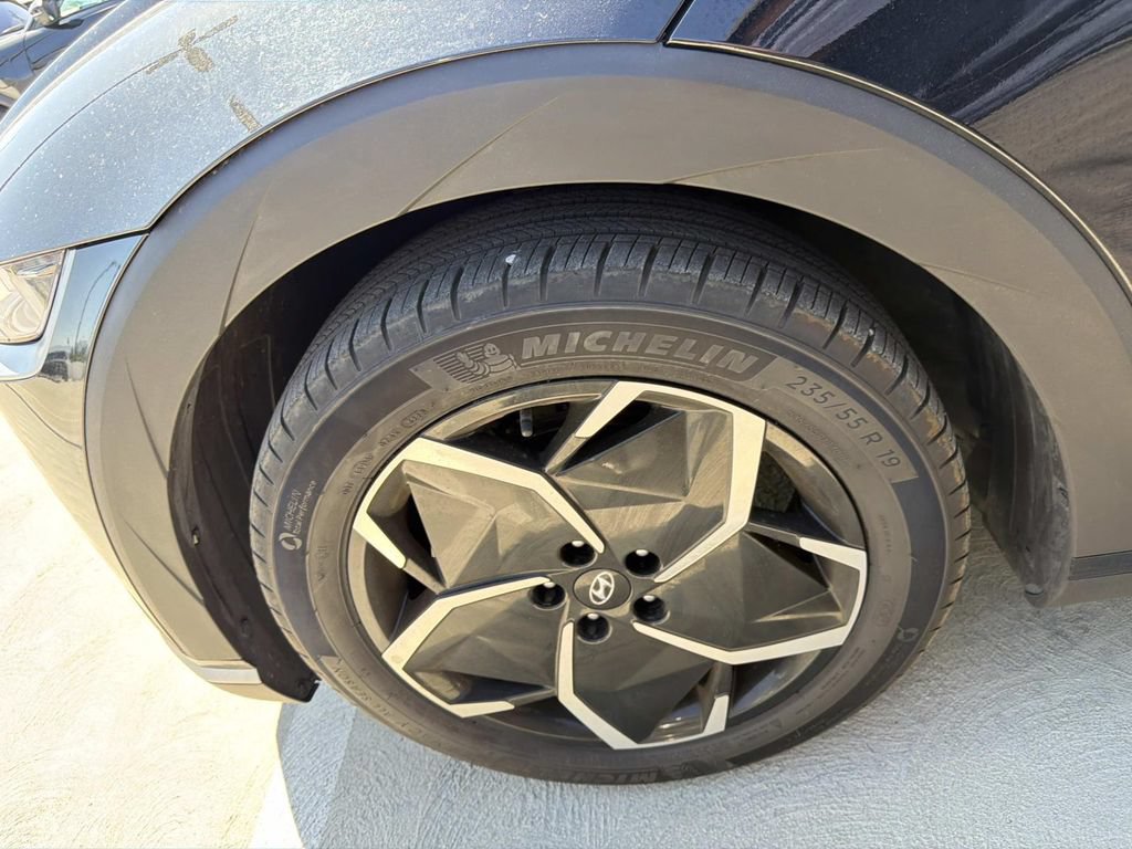 Used 2023 Hyundai Ioniq 5 SE RWD image 11