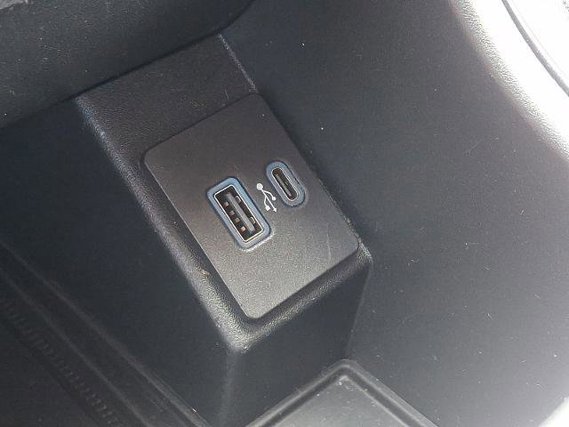 Certified 2024 Ford Edge Titanium image 26