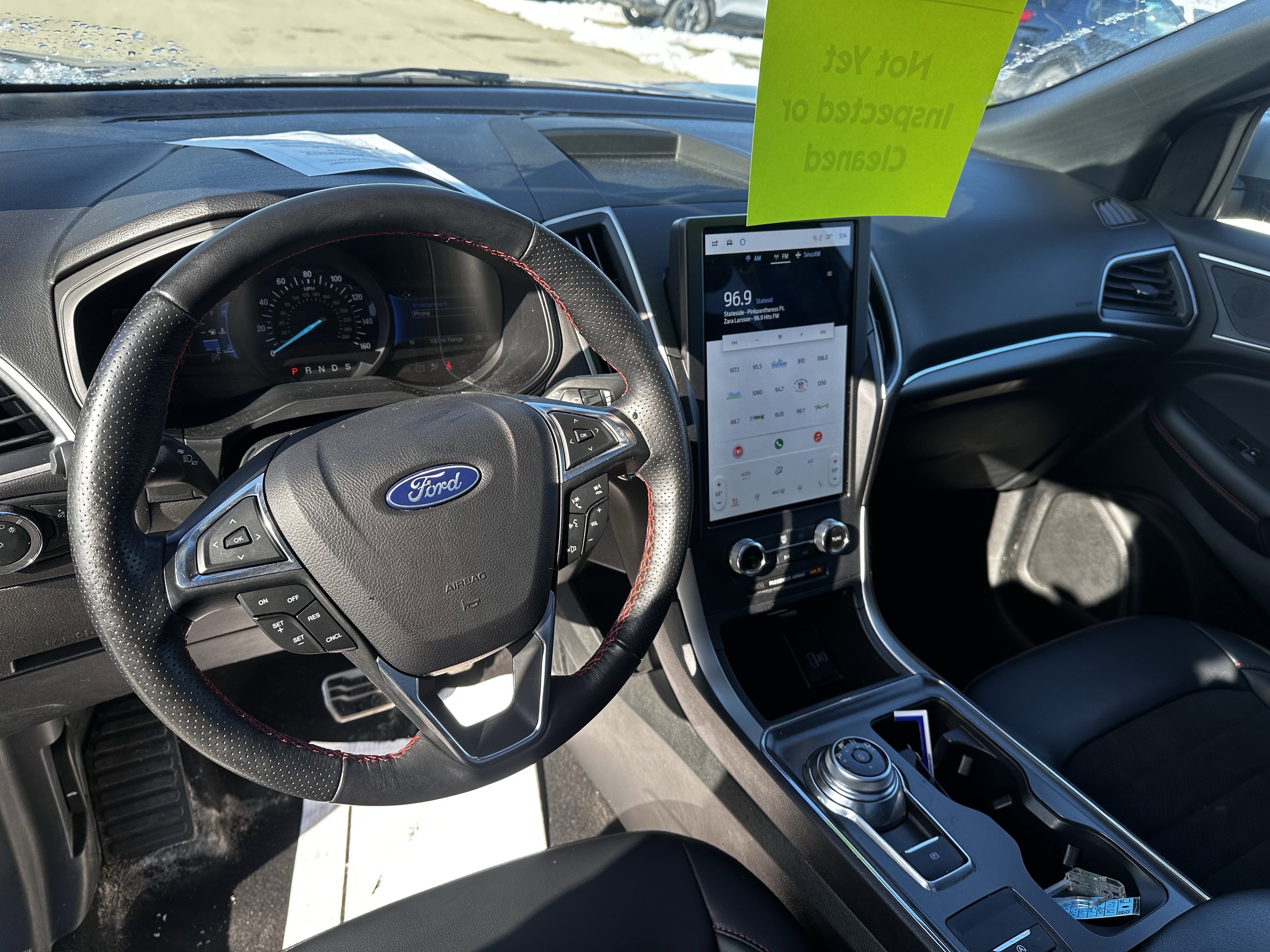 Certified 2024 Ford Edge ST-Line AWD/4WD image 5
