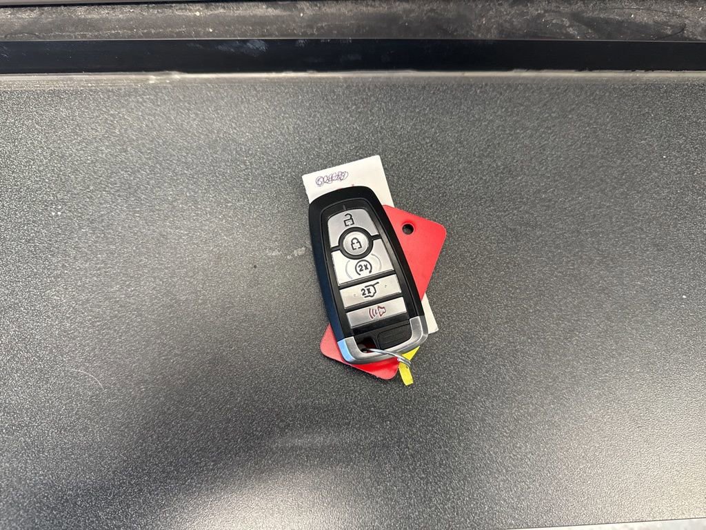 Certified 2022 Ford Explorer XLT w/ Equipment Group 202A image 30