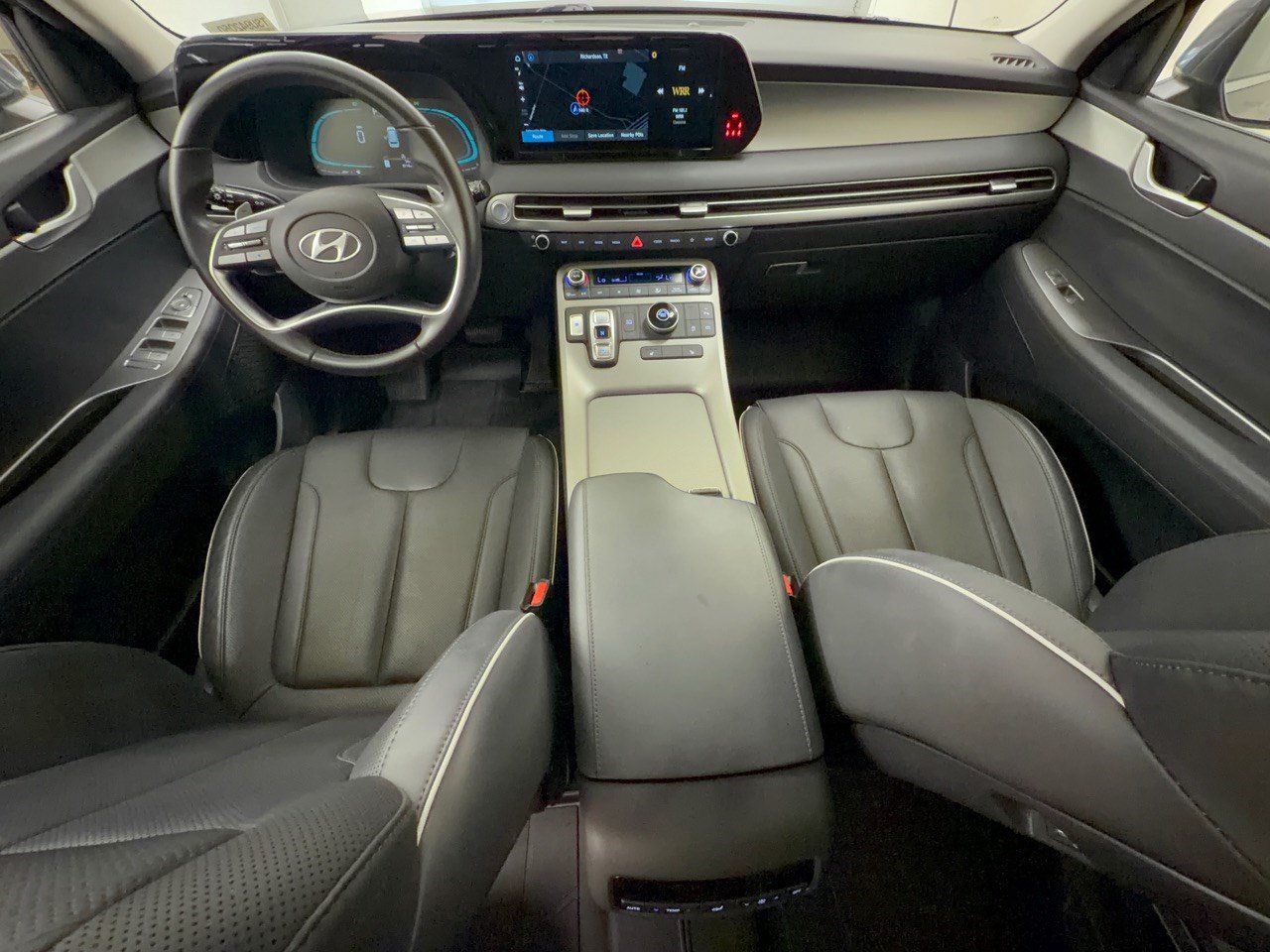 Used 2025 Hyundai Palisade SEL FWD image 17