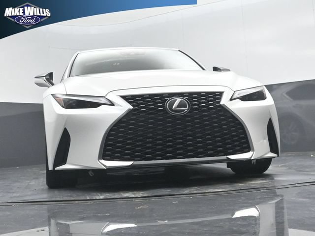 Used 2021 Lexus IS 300 w/ Comfort Package RWD image 18