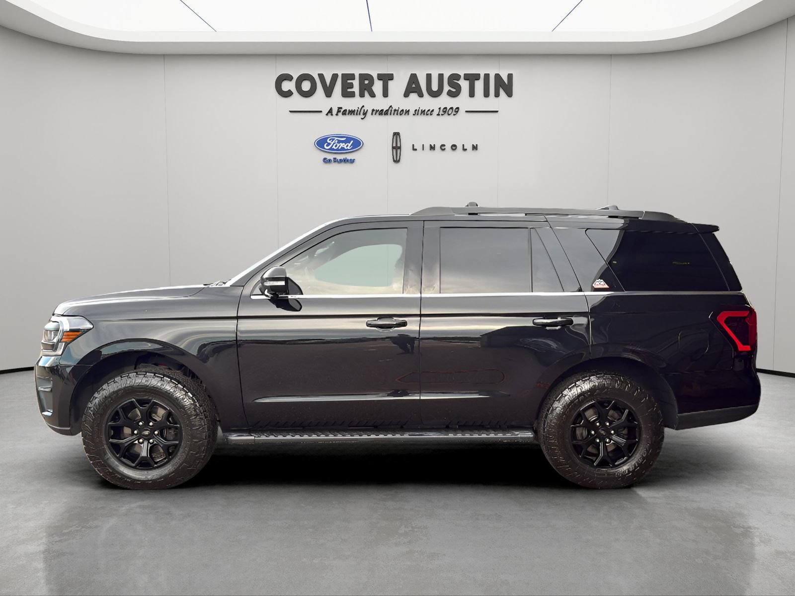 Certified 2022 Ford Expedition Timberline AWD/4WD image 2
