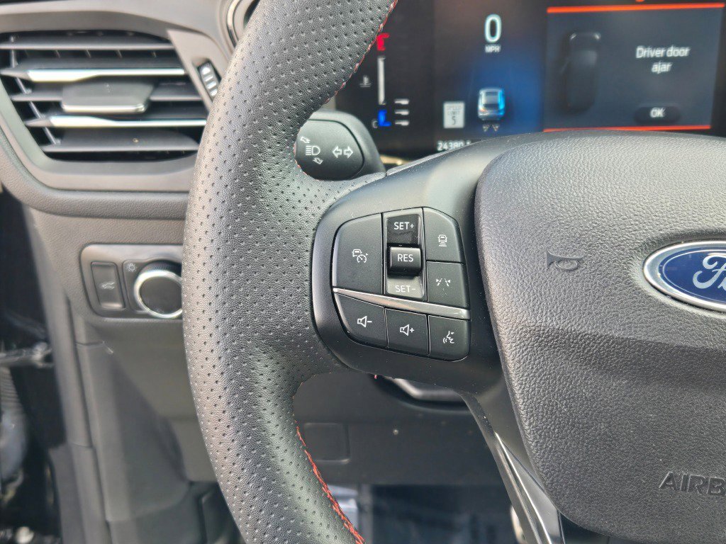 Certified 2023 Ford Escape ST-Line w/ Tech Pack #1 image 27