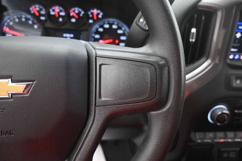 Used 2024 Chevrolet Silverado 1500 Custom RWD image 6