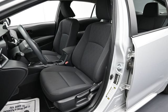 Used 2024 Toyota Corolla LE FWD image 11