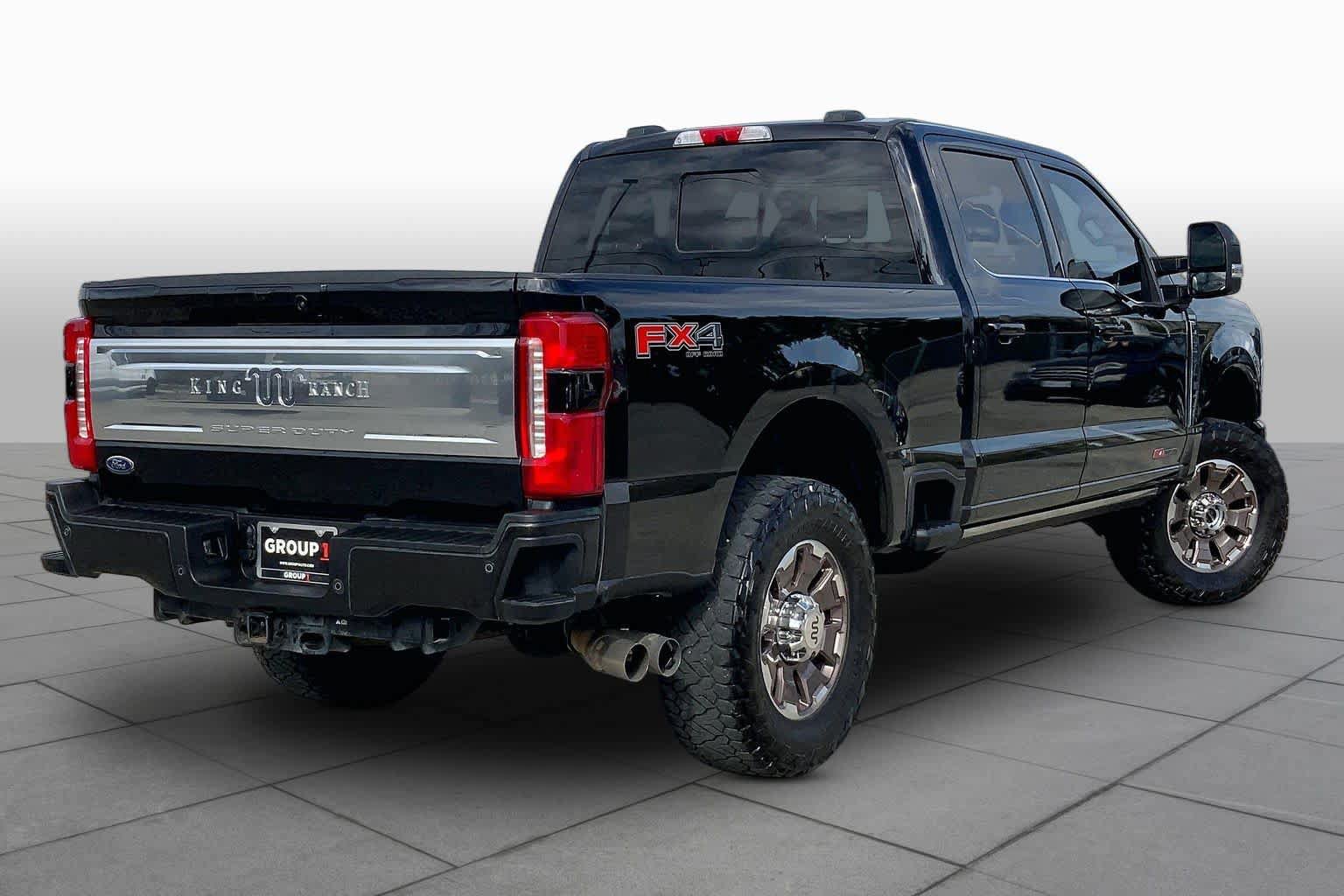 Certified 2024 Ford F350 King Ranch w/ FX4 Off-Road Package AWD/4WD image 13