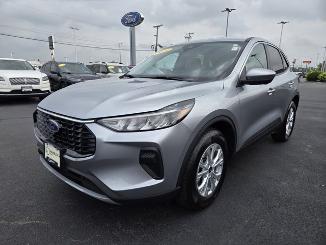 Certified 2023 Ford Escape Active w/ Tech Pack #2 AWD/4WD image 4