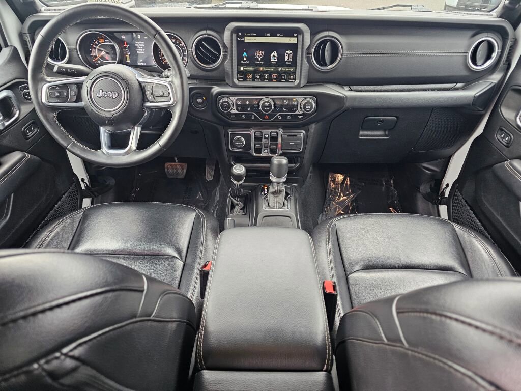 Used 2023 Jeep Wrangler Unlimited Sahara w/ LED Lighting Group AWD/4WD image 13
