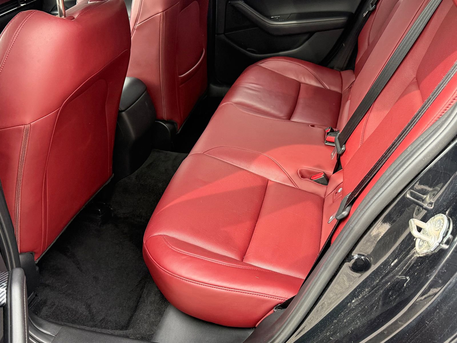 Used 2022 MAZDA MAZDA3 s image 19