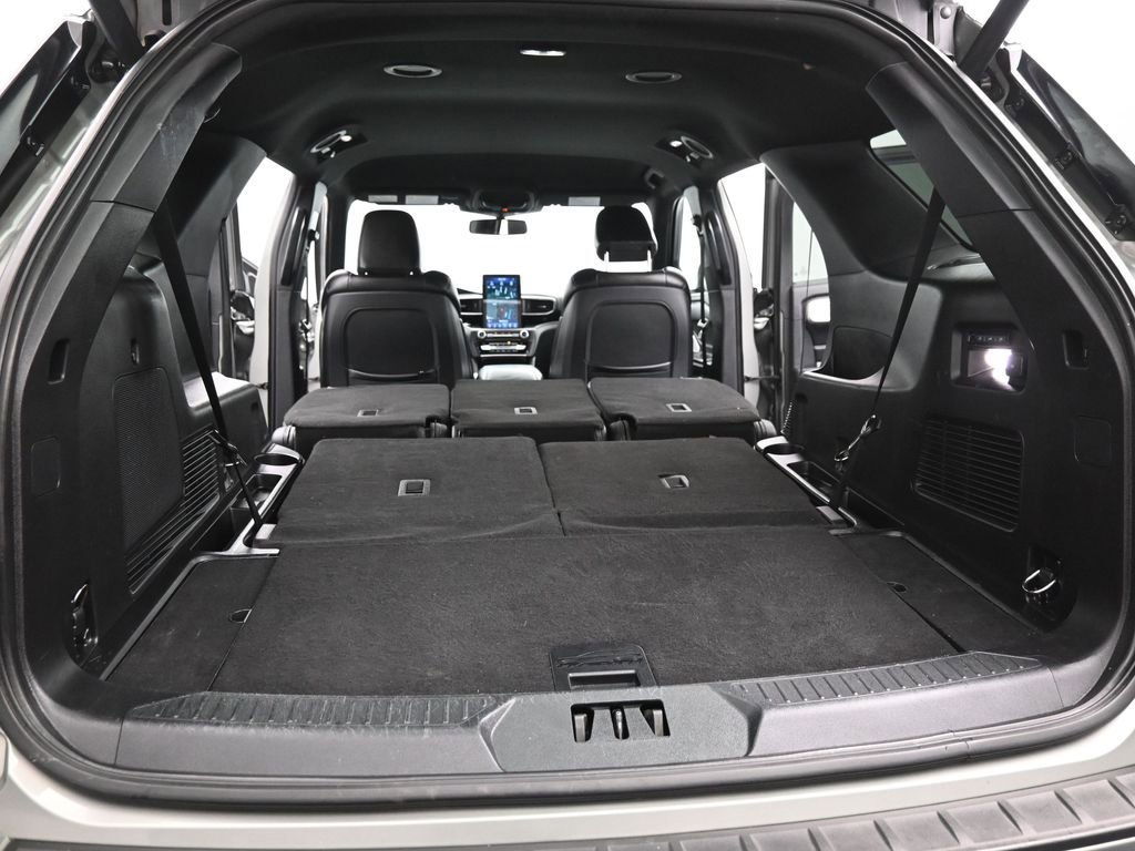 Certified 2020 Ford Explorer ST w/ ST Street Pack image 23