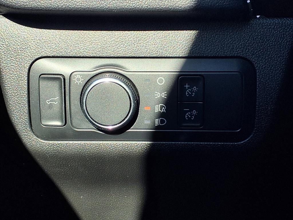 Certified 2022 Ford Escape SE w/ Convenience Package image 16