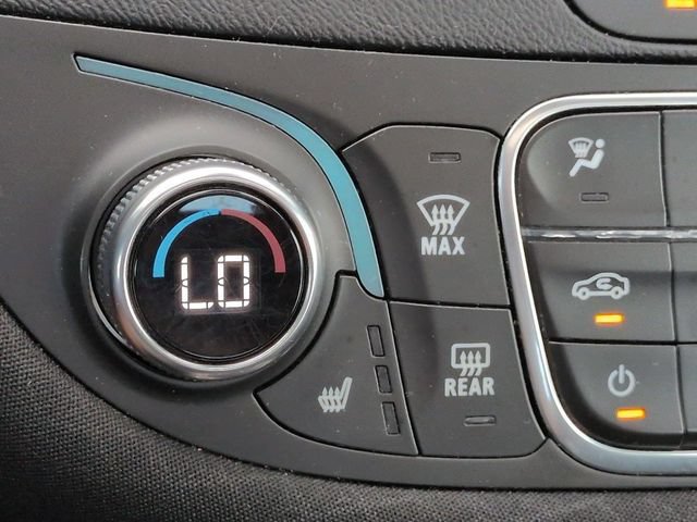 Used 2024 Chevrolet Malibu LT FWD image 21
