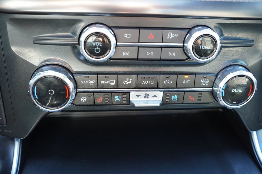 Certified 2025 Ford F150 Raptor AWD/4WD image 31