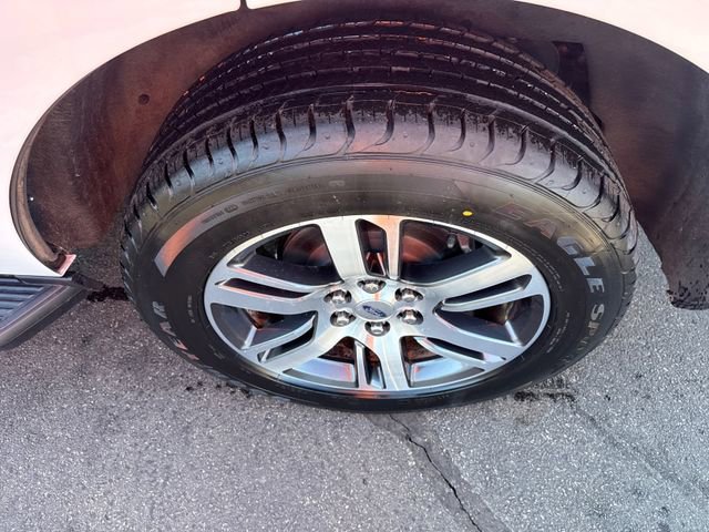 Certified 2024 Ford Expedition Limited image 15