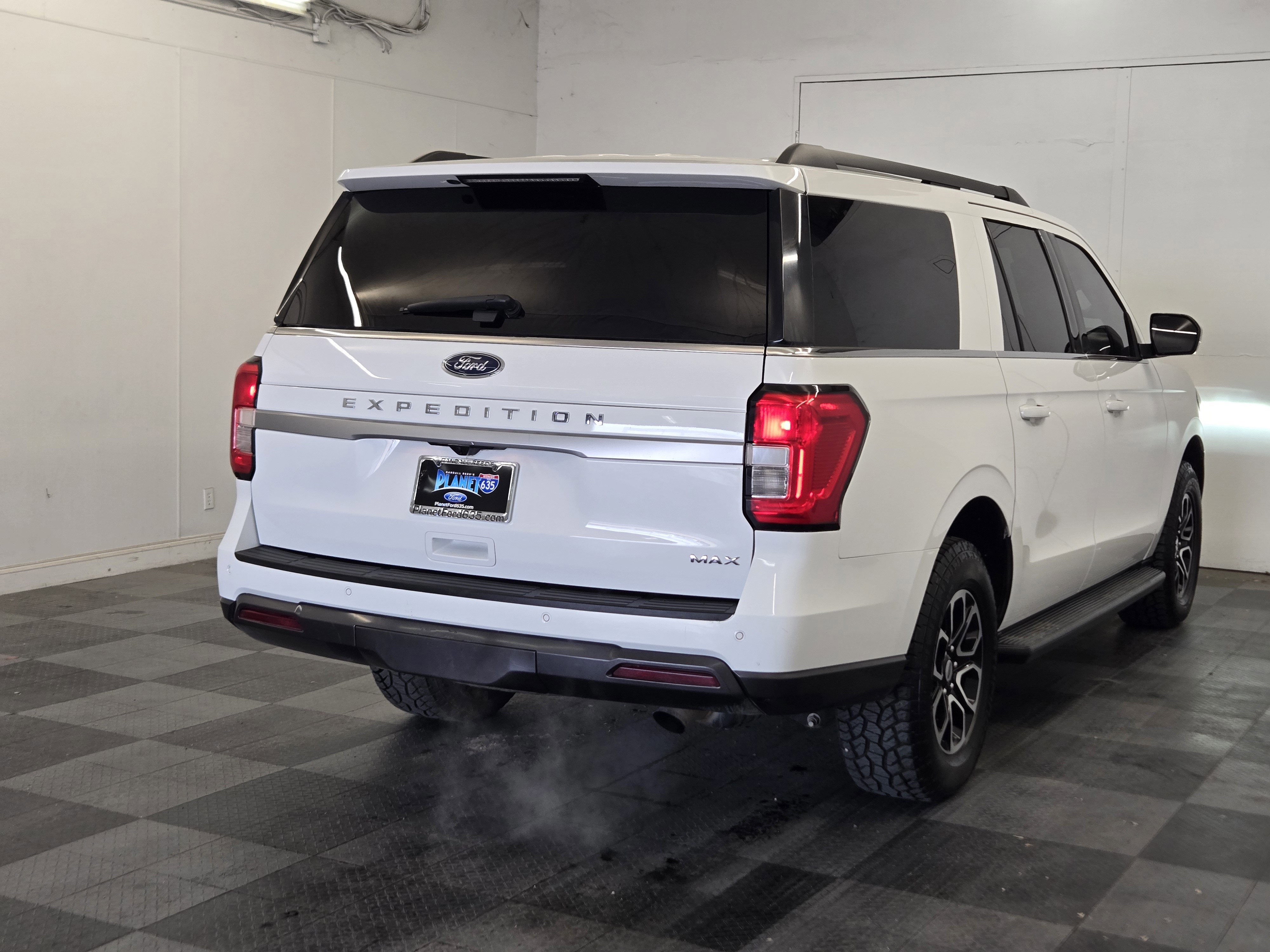 Certified 2023 Ford Expedition Max XL image 3