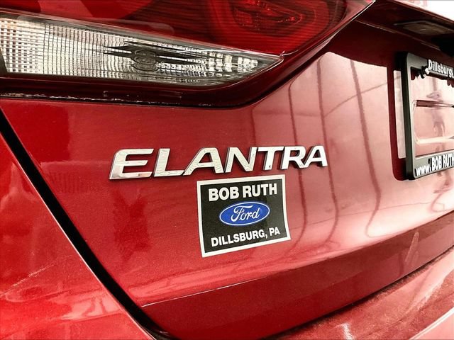 Used 2017 Hyundai Elantra Limited w/ Limited Tech Package 08 FWD image 13
