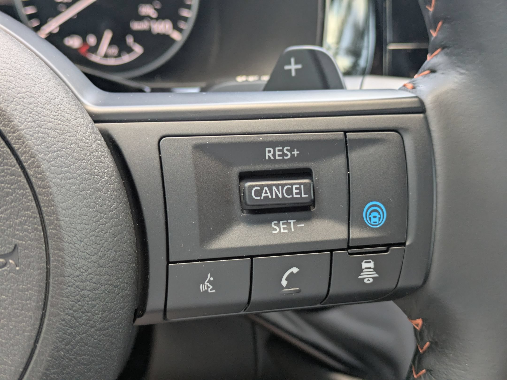 Used 2025 Nissan Pathfinder Rock Creek AWD/4WD image 16