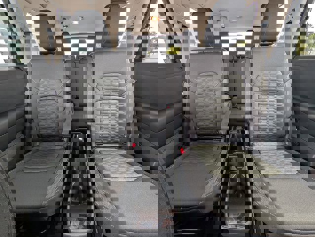 Used 2024 Nissan Pathfinder SV w/ SV Premium Package image 24