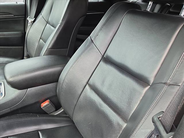 Used 2020 Jeep Grand Cherokee Limited w/ Luxury Group II AWD/4WD image 15