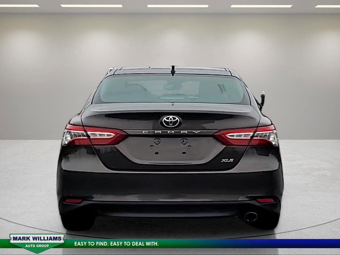 Used 2018 Toyota Camry XLE w/ Audio Package image 4