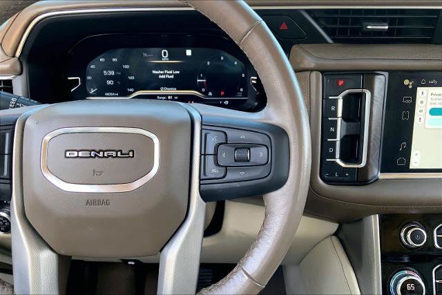 Used 2022 GMC Yukon XL Denali w/ Denali Premium Package RWD image 25