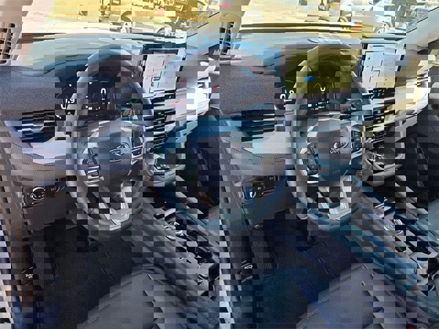 Certified 2025 Ford Explorer Active w/ Active Comfort Package image 9