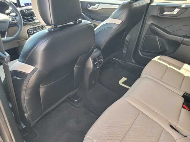 Certified 2021 Ford Escape SEL AWD/4WD image 12