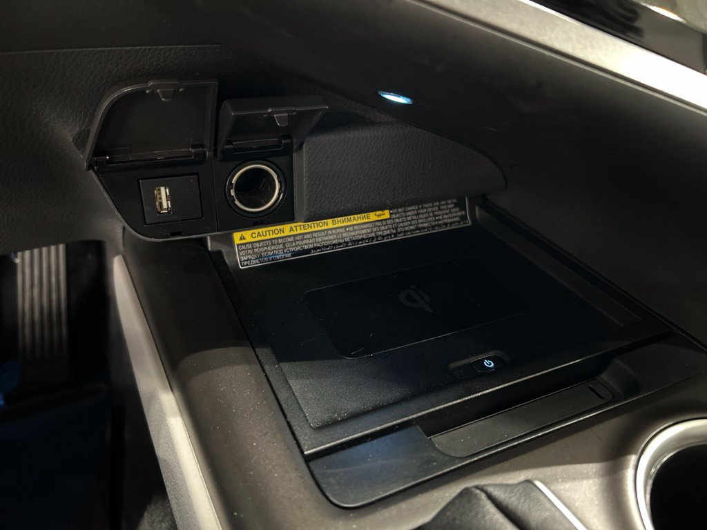 Used 2021 Toyota Camry XLE w/ Navigation Package FWD image 22