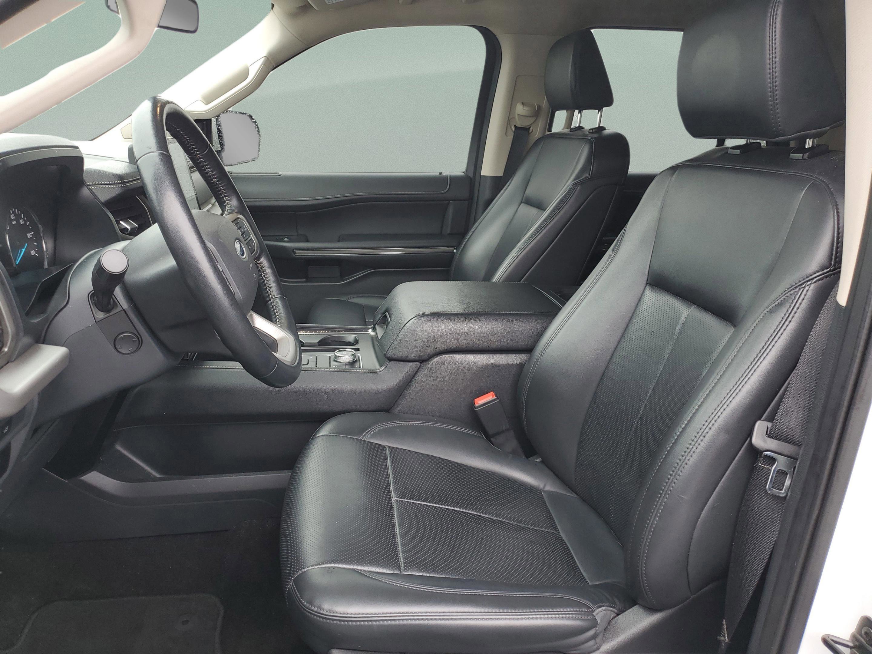 Certified 2023 Ford Expedition Max XLT image 18