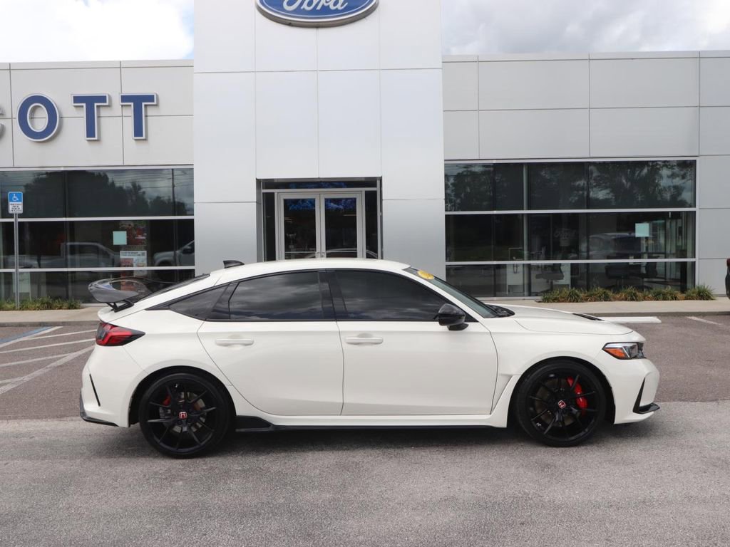 Used 2024 Honda Civic Type R image 15