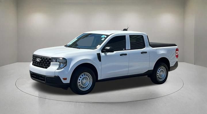 Certified 2025 Ford Maverick XL FWD image 2